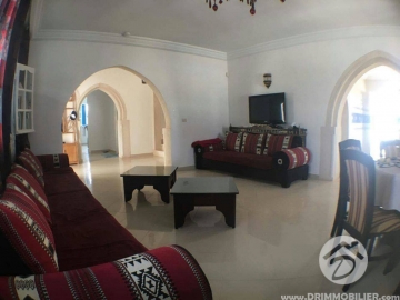 L 145 -                            Vente
                           Villa avec piscine Djerba